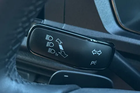 DG75CVV Volkswagen Caddy Maxi 2.0 TDI 122PS Commerce Pro Van DSG [Tech Pack] Thumbnail #34