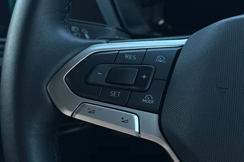 DG75CVV Volkswagen Caddy Maxi 2.0 TDI 122PS Commerce Pro Van DSG [Tech Pack] Thumbnail #35