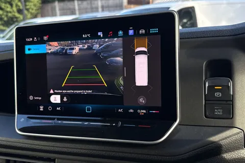 ML74VZY Volkswagen Crafter 2.0 TDI 140PS Commerce Plus High Roof Van Thumbnail #39