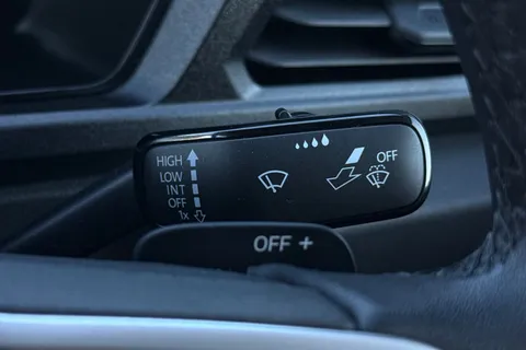 DG75CVV Volkswagen Caddy Maxi 2.0 TDI 122PS Commerce Pro Van DSG [Tech Pack] Thumbnail #37