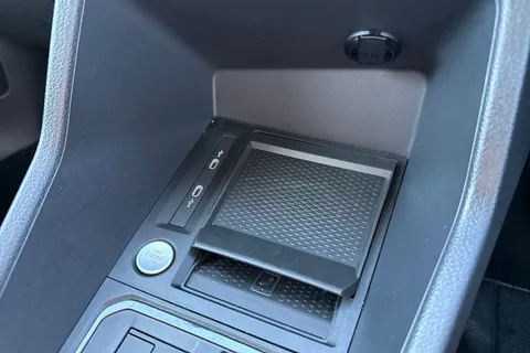 DG75CVV Volkswagen Caddy Maxi 2.0 TDI 122PS Commerce Pro Van DSG [Tech Pack] Thumbnail #38