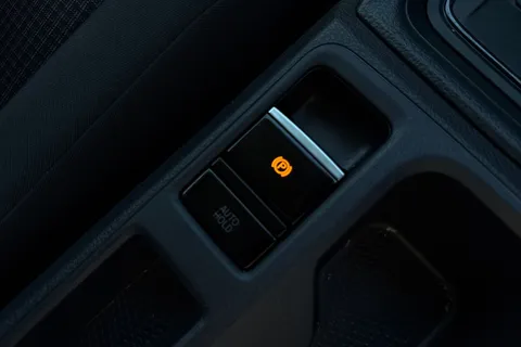 DG75CVV Volkswagen Caddy Maxi 2.0 TDI 122PS Commerce Pro Van DSG [Tech Pack] Thumbnail #39