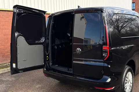 PE25VML Volkswagen Caddy 2.0 TDI 102PS Commerce Plus Van [Tech Pack] Thumbnail #38