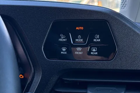 DG75CVV Volkswagen Caddy Maxi 2.0 TDI 122PS Commerce Pro Van DSG [Tech Pack] Thumbnail #42