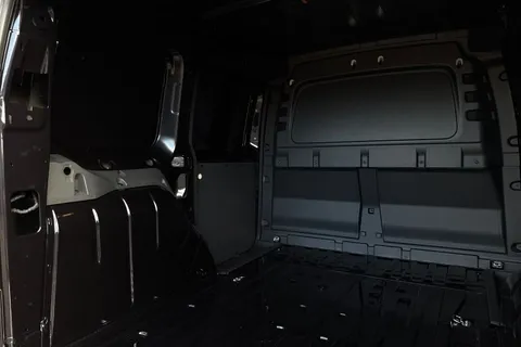 PE25VML Volkswagen Caddy 2.0 TDI 102PS Commerce Plus Van [Tech Pack] Thumbnail #41