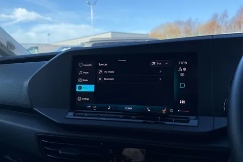 DG75CVV Volkswagen Caddy Maxi 2.0 TDI 122PS Commerce Pro Van DSG [Tech Pack] Thumbnail #48