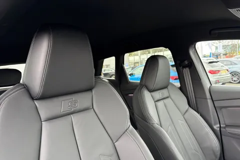  Audi Q4 e-tron 45 Black Edition Auto 5dr 82kWh Thumbnail #24