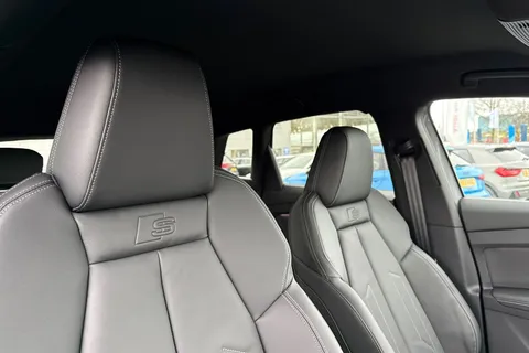 23 of 65 for Audi Q4 e-tron 45 Black Edition Auto 5dr 82kWh