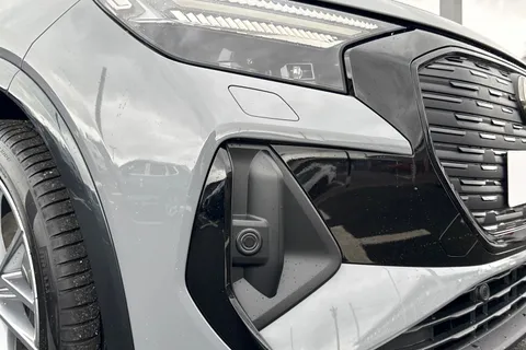  Audi Q4 e-tron 45 Black Edition Auto 5dr 82kWh Thumbnail #27