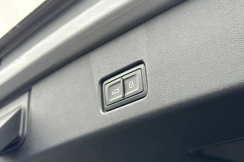 37 of 65 for Audi Q4 e-tron 45 Black Edition Auto 5dr 82kWh