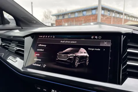  Audi Q4 e-tron 45 Black Edition Auto 5dr 82kWh Thumbnail #58