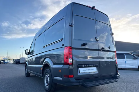 DE75XOA Volkswagen Crafter CR35 Panel van Commerce Plus MWB 140 PS 2.0 TDI 8sp DSG - LED's Thumbnail #8