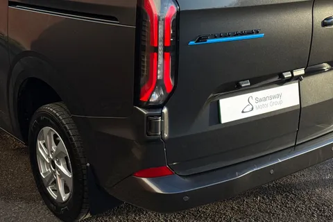 MD74DPO Ford E-Transit Custom 100kW 136PS H1 Van Limited Auto Thumbnail #8