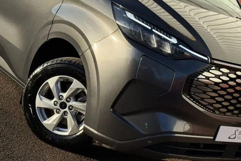 MD74DPO Ford E-Transit Custom 100kW 136PS H1 Van Limited Auto Thumbnail #30