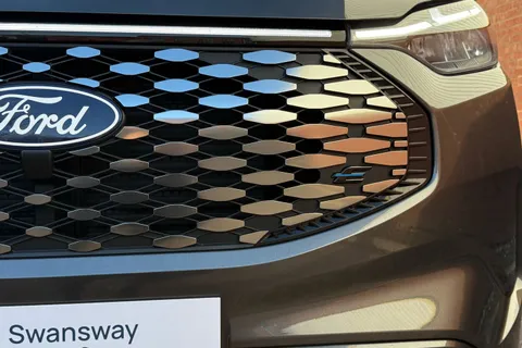 MD74DPO Ford E-Transit Custom 100kW 136PS H1 Van Limited Auto Thumbnail #34