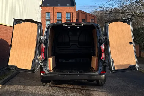 MD74DPO Ford E-Transit Custom 100kW 136PS H1 Van Limited Auto Thumbnail #44