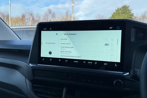 50 of 60 for VOLKSWAGEN TRANSPORTER 100kW 65kWh Commerce Pro Van Auto