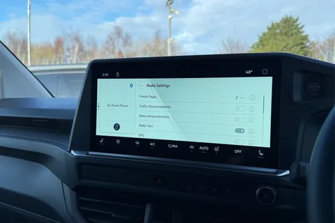 52 of 60 for VOLKSWAGEN TRANSPORTER 100kW 65kWh Commerce Pro Van Auto