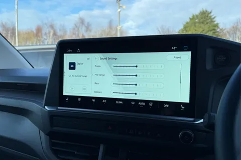 53 of 60 for VOLKSWAGEN TRANSPORTER 100kW 65kWh Commerce Pro Van Auto