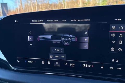 KJ25MKX Audi A6 270kW Performance 100kWh S Line 5dr Auto Thumbnail #19