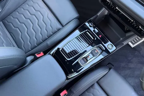 KJ25MKX Audi A6 270kW Performance 100kWh S Line 5dr Auto Thumbnail #20