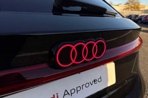 KJ25MKX Audi A6 270kW Performance 100kWh S Line 5dr Auto Thumbnail #35