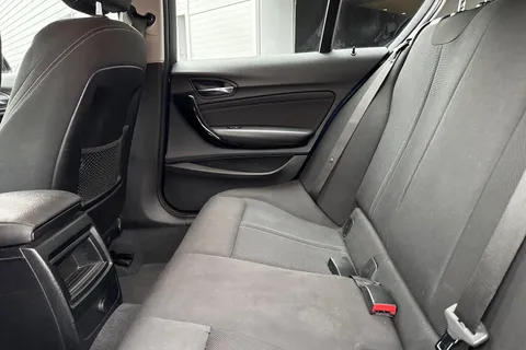 NV18USY BMW 1 Series 118i [1.5] Sport 5dr [Nav] Thumbnail #34