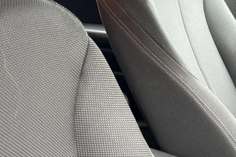 NV18USY BMW 1 Series 118i [1.5] Sport 5dr [Nav] Thumbnail #36