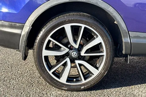 YK16BKB Nissan Qashqai 1.5 dCi Tekna 5dr Thumbnail #21