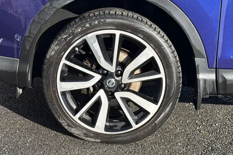 YK16BKB Nissan Qashqai 1.5 dCi Tekna 5dr Thumbnail #24