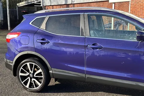 YK16BKB Nissan Qashqai 1.5 dCi Tekna 5dr Thumbnail #26