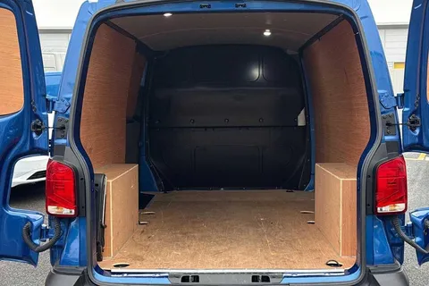 BD74VKS Volkswagen Transporter 2.0 TDI 150 Startline Van Thumbnail #9