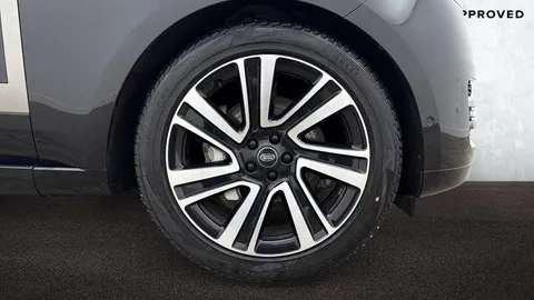 8 of 19 for LAND ROVER RANGE ROVER 3.0 D300 HSE 4dr Auto