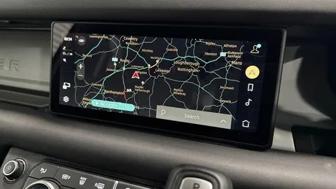 KT73EHR Land Rover Defender 110 3.0 D300 X-Dynamic SE 5dr Thumbnail #12