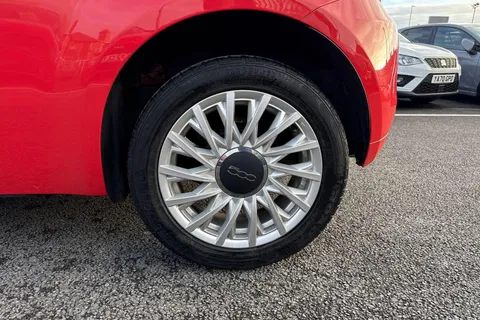 PO68LOH FIAT 500 1.2 Lounge 3dr Thumbnail #6