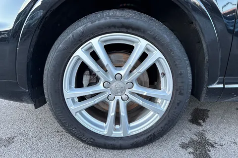 KX18KYA Audi Q3 1.4T FSI S Line Edition 5dr Thumbnail #12