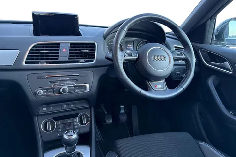 KX18KYA Audi Q3 1.4T FSI S Line Edition 5dr Thumbnail #17