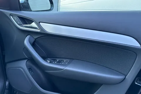 KX18KYA Audi Q3 1.4T FSI S Line Edition 5dr Thumbnail #20