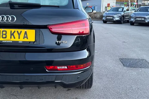 KX18KYA Audi Q3 1.4T FSI S Line Edition 5dr Thumbnail #27