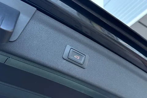 KX18KYA Audi Q3 1.4T FSI S Line Edition 5dr Thumbnail #28