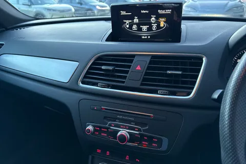 KX18KYA Audi Q3 1.4T FSI S Line Edition 5dr Thumbnail #40