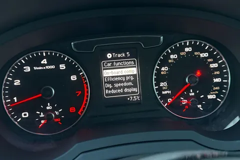 KX18KYA Audi Q3 1.4T FSI S Line Edition 5dr Thumbnail #52