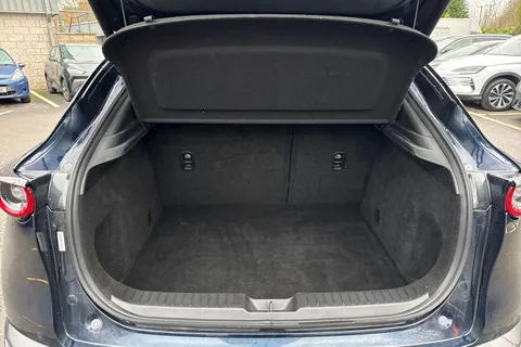 DS71FMF Mazda Cx-30 2.0 e-SKYACTIV G MHEV GT Sport Euro 6 (s/s) 5dr Thumbnail #11