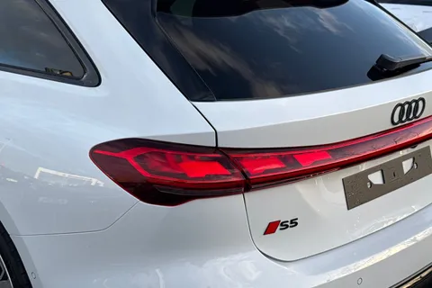 Audi S5 Avant 3.0 TFSI Edition 1 S Tronic quattro Euro 6 (s/s) 5dr Thumbnail #8