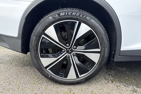 OE72UNH Polestar Polestar 2 Single Motor 69kWh Standard Range Fastback Auto FWD 5dr Thumbnail #11