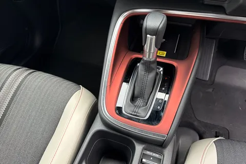 RF74YTN Honda HR-V 1.5 eHEV Advance Style 5dr CVT Thumbnail #23