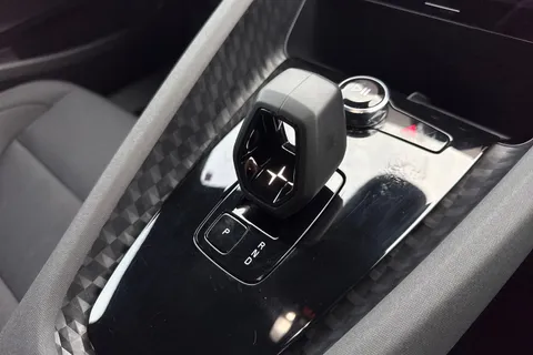 OE72UNH Polestar Polestar 2 Single Motor 69kWh Standard Range Fastback Auto FWD 5dr Thumbnail #23