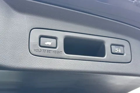 RF74YTN Honda HR-V 1.5 eHEV Advance Style 5dr CVT Thumbnail #26