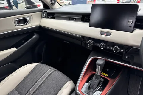 RF74YTN Honda HR-V 1.5 eHEV Advance Style 5dr CVT Thumbnail #37