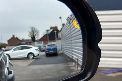 RF74YTN Honda HR-V 1.5 eHEV Advance Style 5dr CVT Thumbnail #38